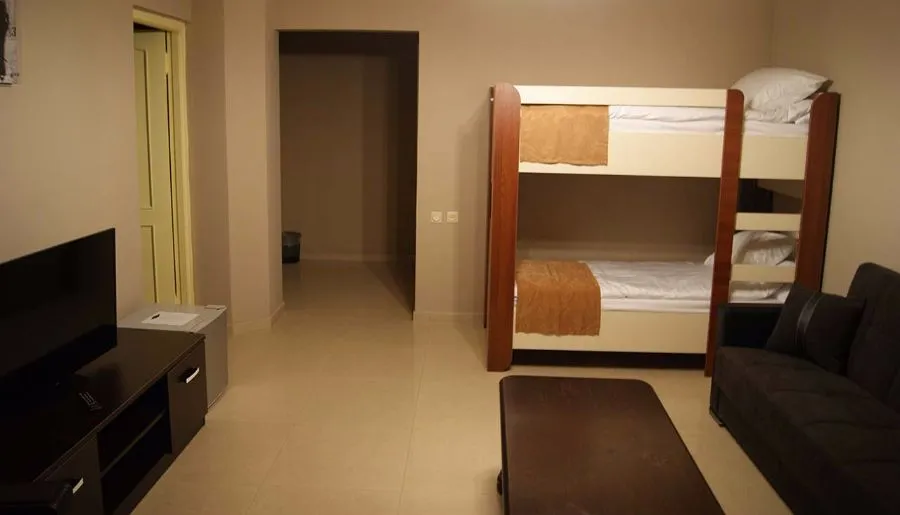 Holland Hoek Hotel — Photo 41