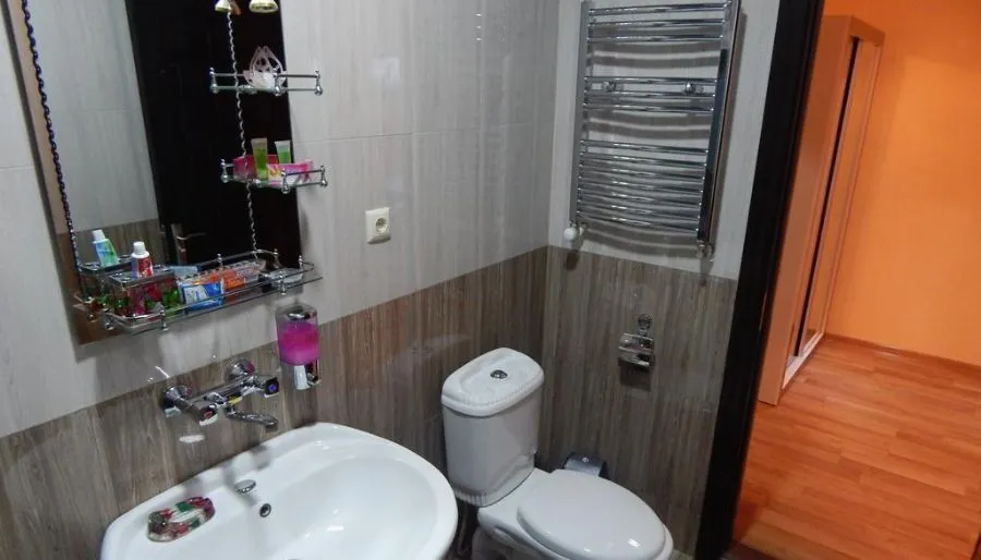 Lux Palace — Photo 17
