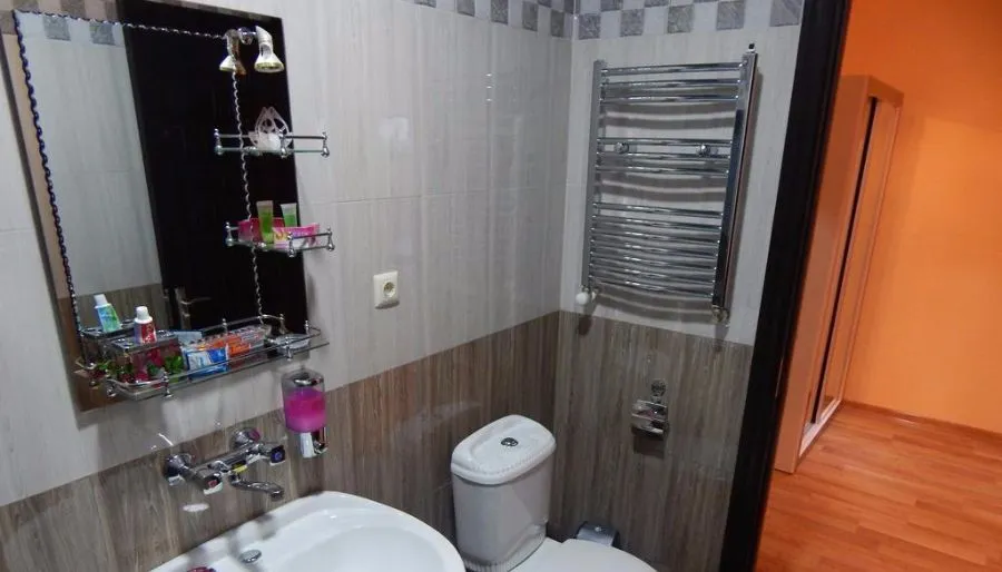 Lux Palace — Photo 15