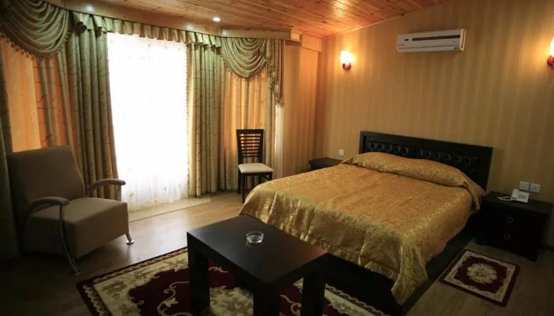 Premier Hotel — Photo 29