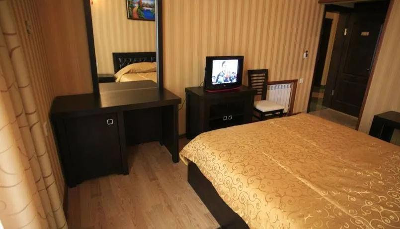 Premier Hotel — Photo 19