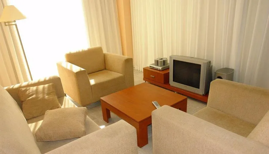 Andamati Hotel — Photo 47