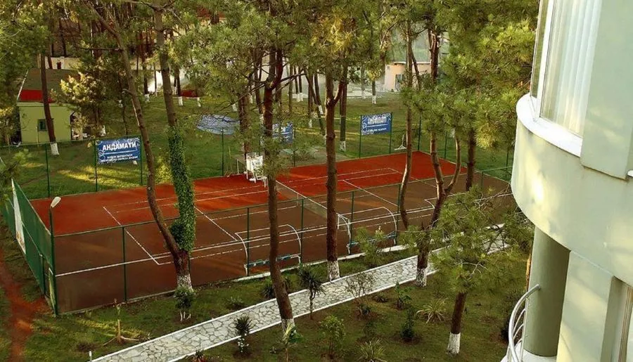 Andamati Hotel — Photo 17