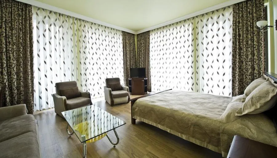 Eiffel Hotel — Photo 22