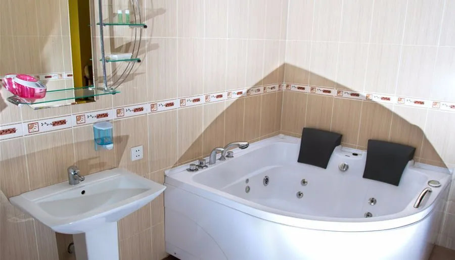 Hotel Mgzavrebi Batumi — Photo 25