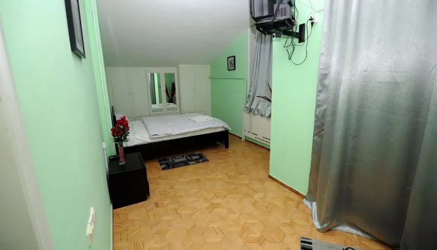 Elite Lux Hotel — Photo 30