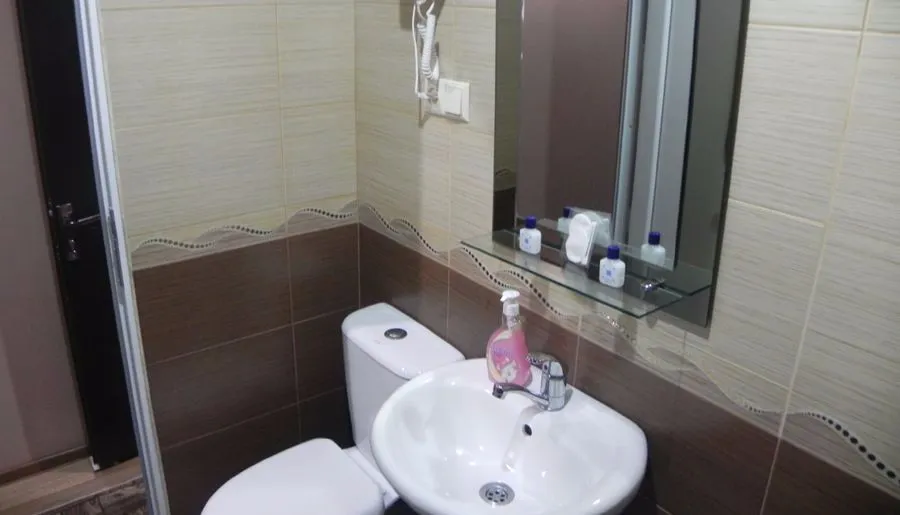 Hotel Leon — Photo 26