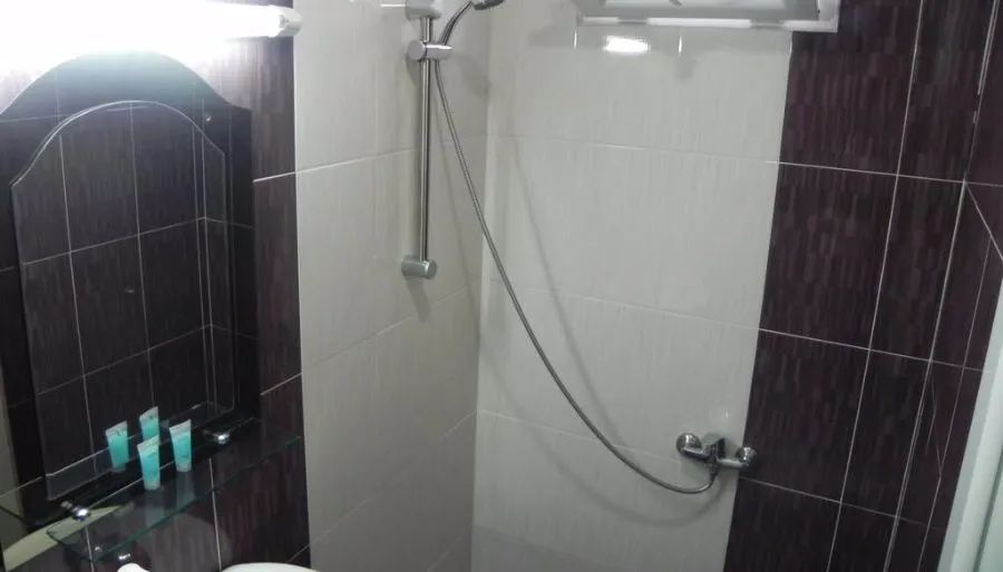 Hotel Leon — Photo 58