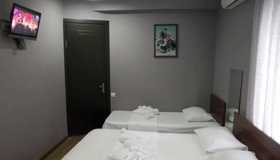 Hotel Leon — Photo 49