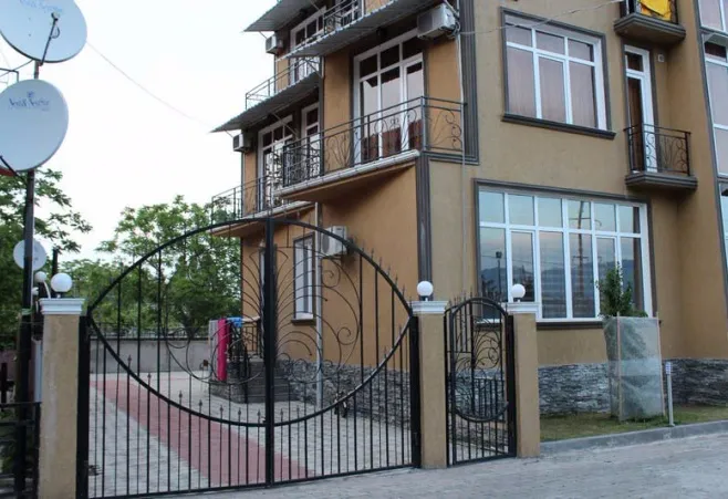 Guesthouse Lasili — Photo 13