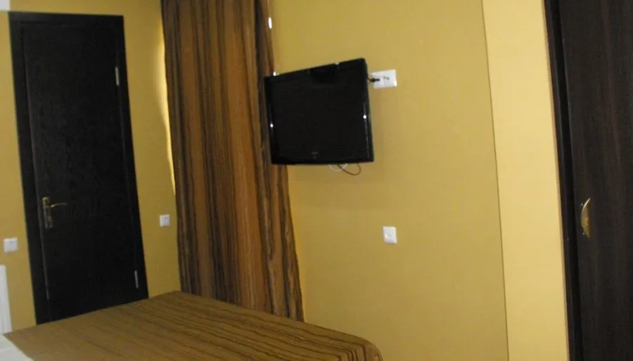 Old City Hotel — Photo 39