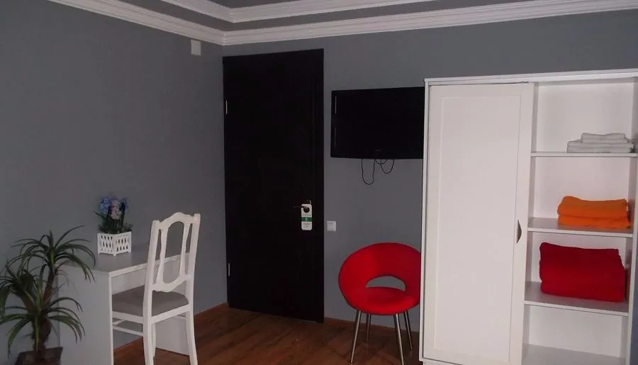 Old City Hotel — Photo 26