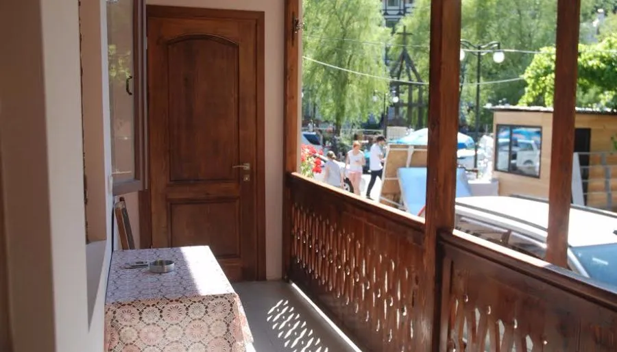 Borjomi Central Park Apartment 2 — Photo 1