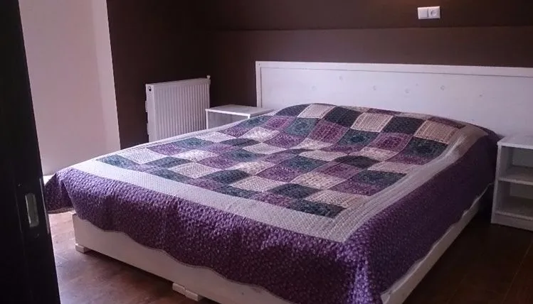 Mgzavrebi apt 403 — Photo 10