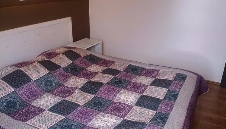 Mgzavrebi apt 403 — Photo 14