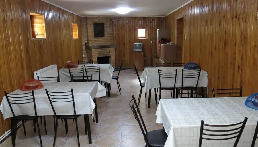 Guesthouse in Likani — Photo 9