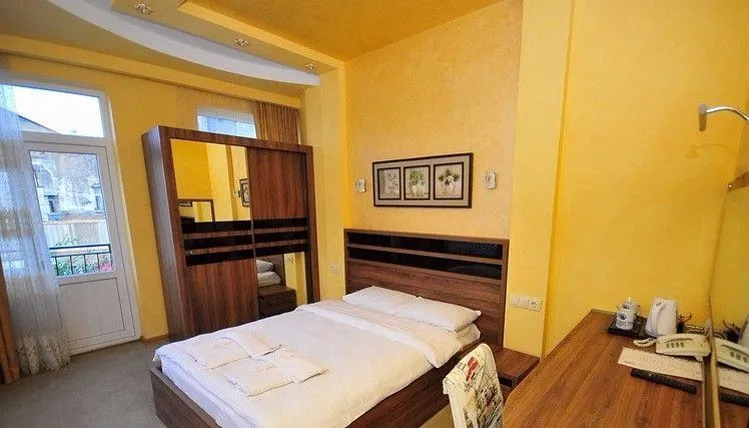 Hotel Black Sea Star Batumi — Photo 35