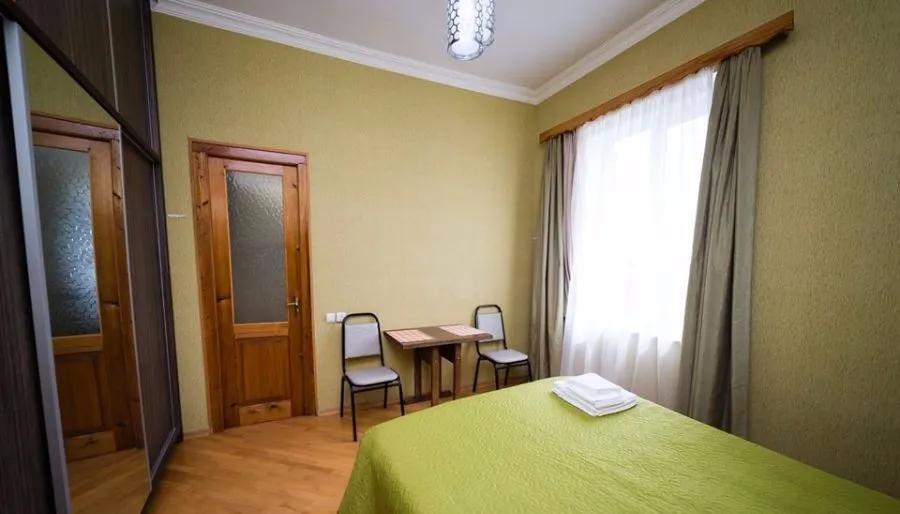 Green House Telavi — Photo 23