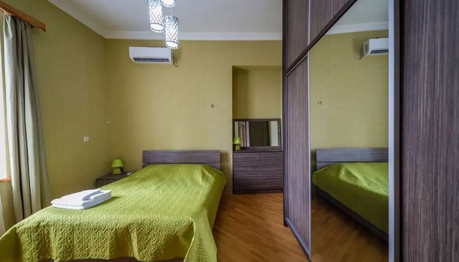 Green House Telavi — Photo 24