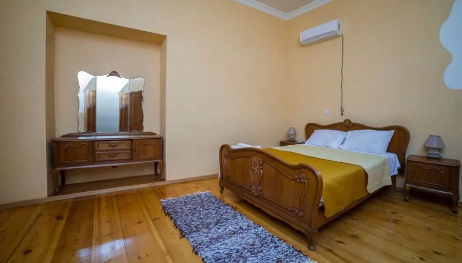 Green House Telavi — Photo 29