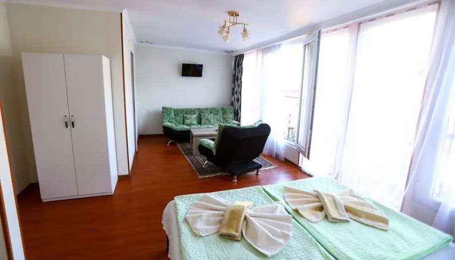 HOTEL LIKA — Photo 33