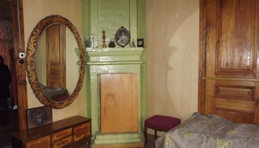 House — Photo 9