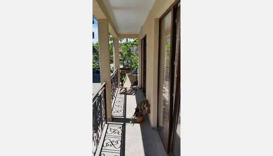 Private House — Photo 5