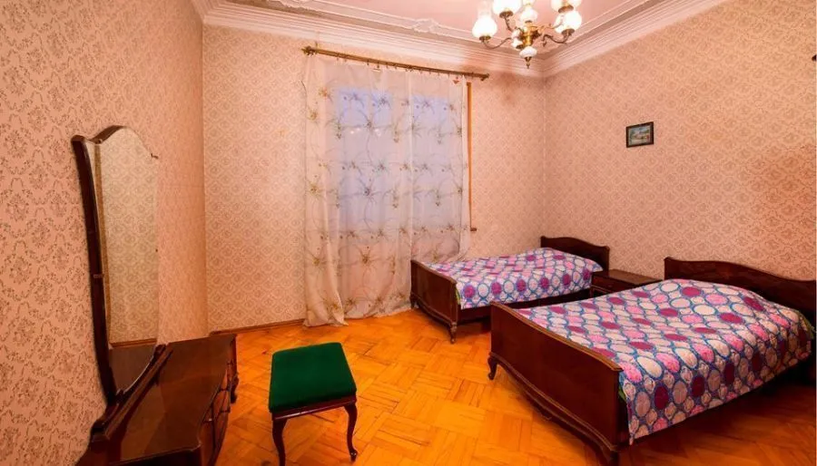 Guest House Top Floor — Photo 30