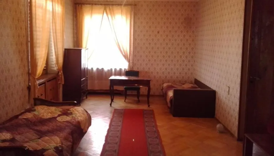 Guest House Top Floor — Photo 35