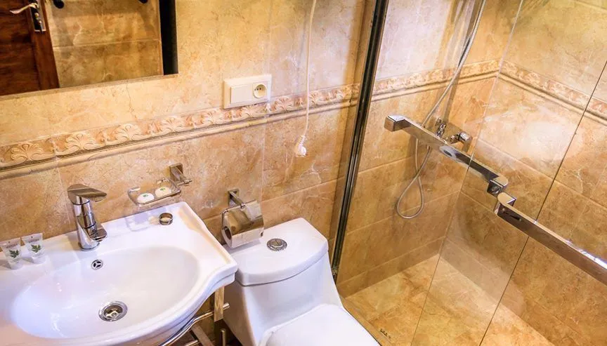 Hotel Iveria — Photo 44