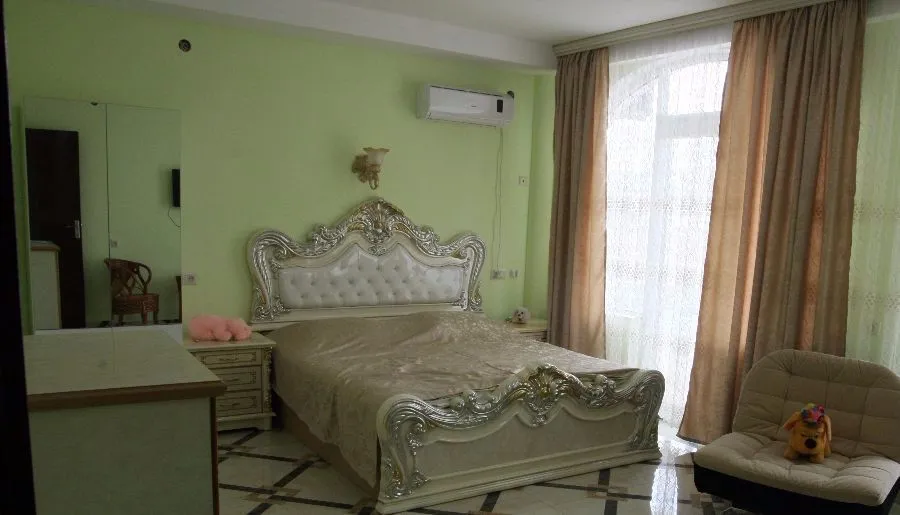 White Palace — Photo 74