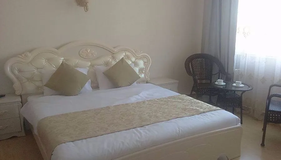 White Palace — Photo 75