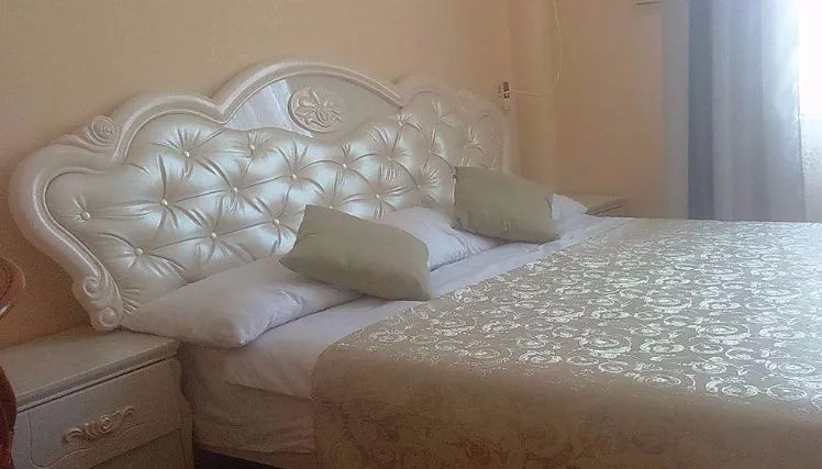White Palace — Photo 34