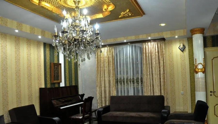 White Palace — Photo 9