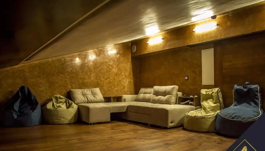 Penthouse — Photo 18