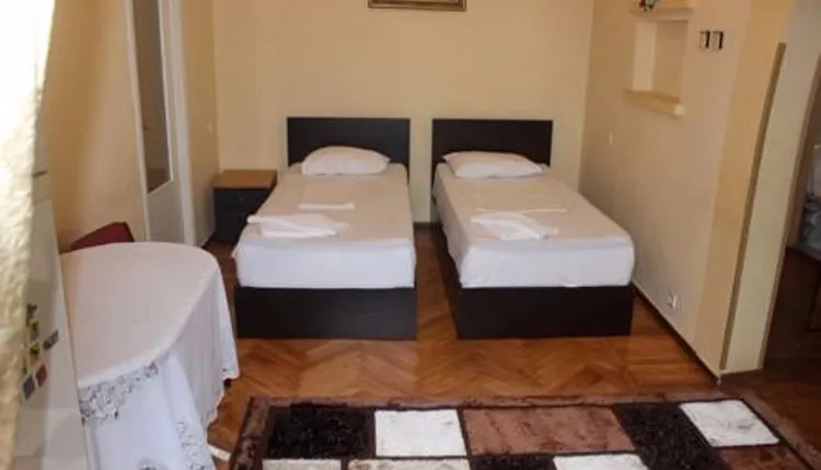 My Warm Guesthouse — Photo 15
