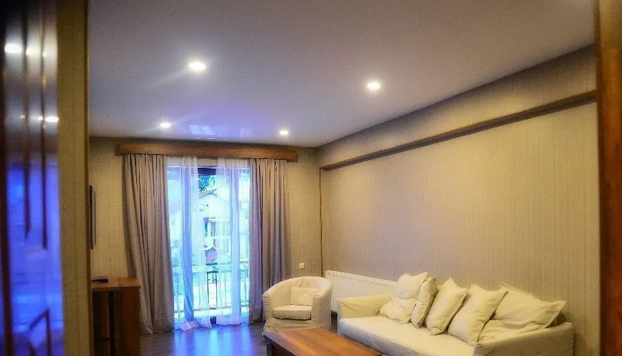 LOFT — Photo 36