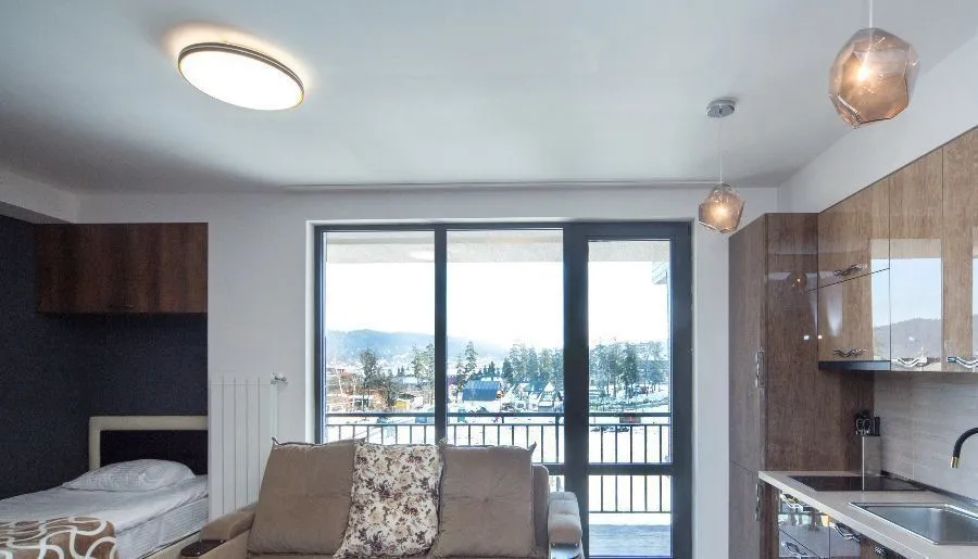 Luxe Apartments — Photo 8