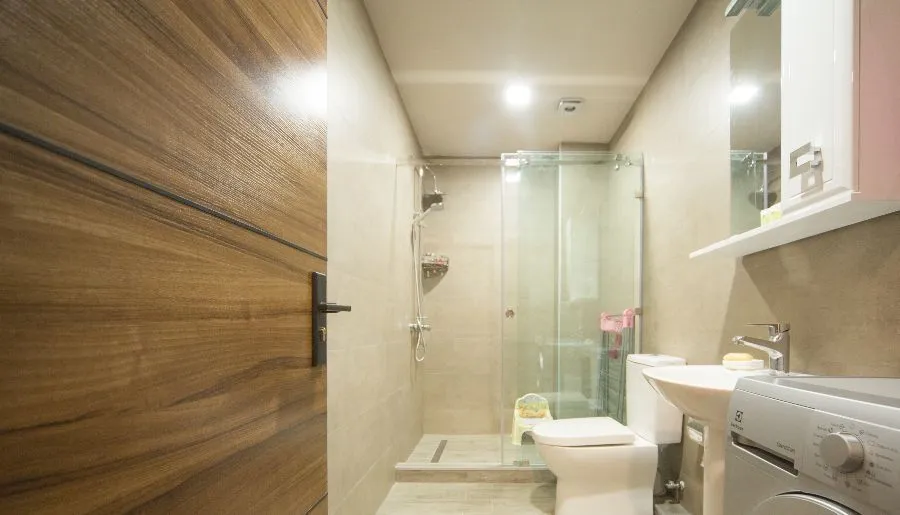Luxe Apartments — Photo 12