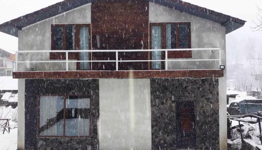 Cottage in Bakuriani — Photo 1