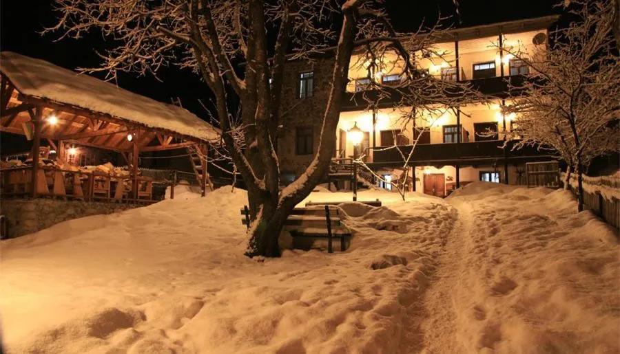 Villa Mestia Hotel — Photo 25