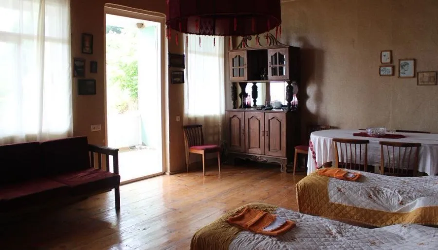 Skiji's Home — Photo 27