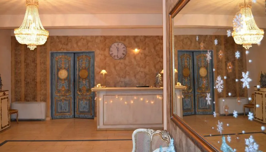 RCHEULI PIROSMANI — Photo 14