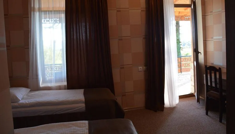 Wine house & L'Auberge Dadianebi — Photo 45