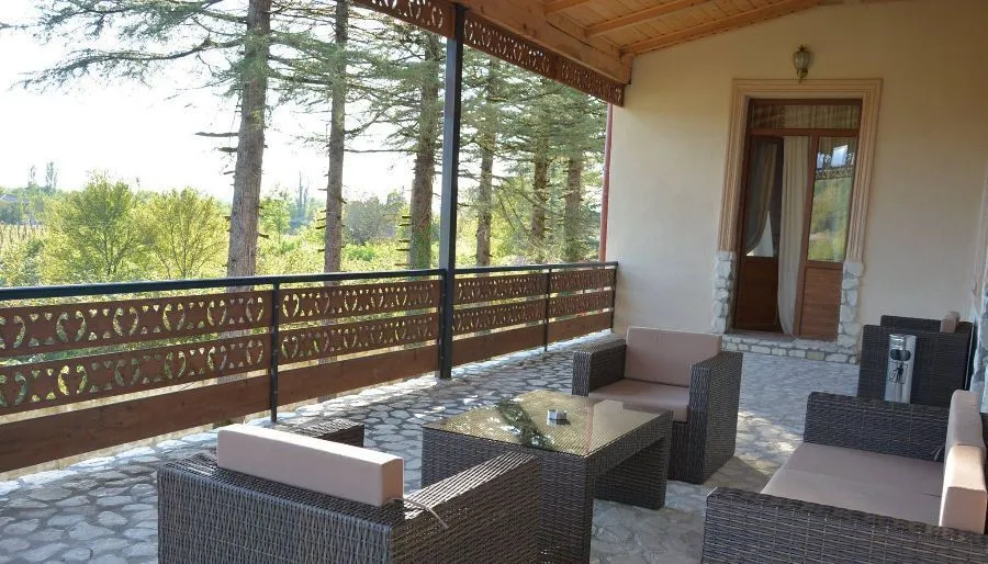 Wine house & L'Auberge Dadianebi — Photo 20