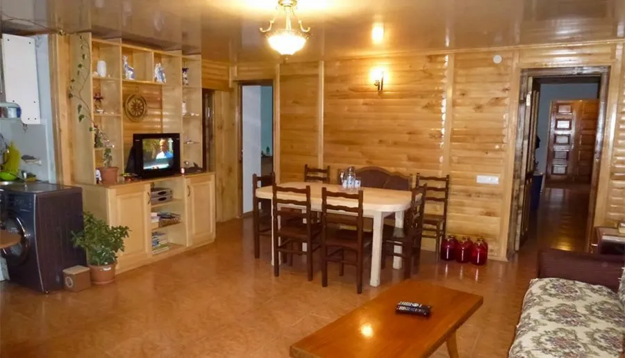Mestia Panorama Guesthouse — Photo 5