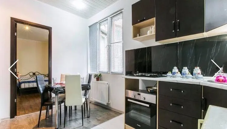 Apartment on Asatiani — Photo 11
