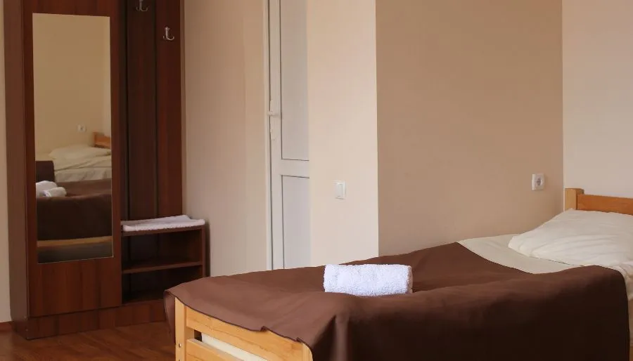 Svan House — Photo 14