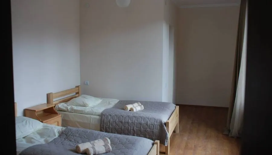 Svan House — Photo 15